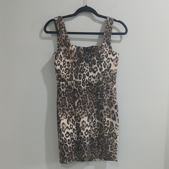 Leopard Print  Mini Dress Sz Small New With Tags - Picture 3 of 10